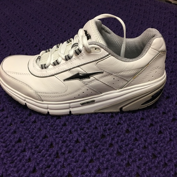 Avia iShape Toning Sneakers - Picture 7 of 8